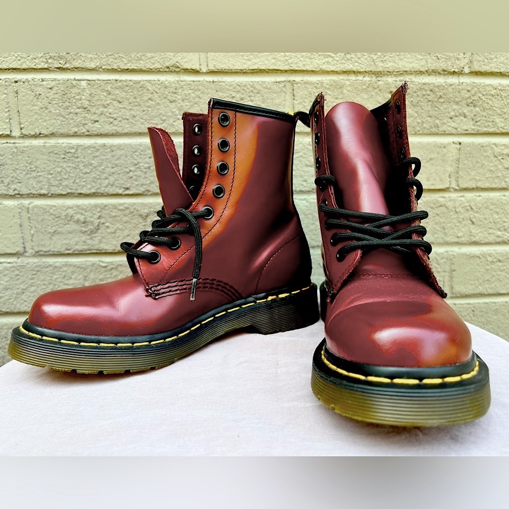 Doc Dr. Martens 11821 Combat Boots - Women's size 5 - Dark Red Ox Blood Lace Up